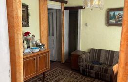 Casă bătrânească și teren de 2.209 mp în Braești,Jud Botosani