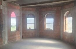 Proprietate 170 mp la roșu, 5 dormitoare, teren 680 mp, zona Catamaresti-Deal
