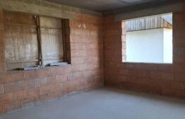 Proprietate 170 mp la roșu, 5 dormitoare, teren 680 mp, zona Catamaresti-Deal