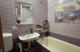 Apartament 4 camere, 79.65mp + balcon, zona Piata Mare