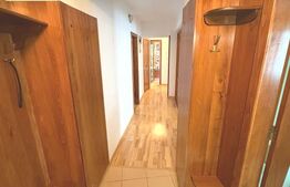 Apartament 4 camere decomandat, 73,97, Zona Piata Mare 