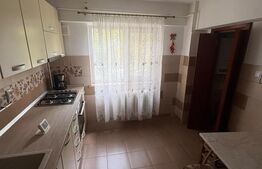Apartament 4 camere decomandat, 73,97, Zona Piata Mare 