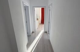 Apartament 3 camere, 74 mp, zona Bazar
