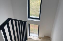 Casă de vânzare, 136 mp, zona Nord-Vest