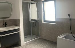 Casă de vânzare, 136 mp, zona Nord-Vest