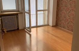 Apartament 3 camere, 68 mp, balcon, Piata Romana