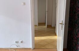 Apartament 3 camere, 68 mp, balcon, Piata Romana
