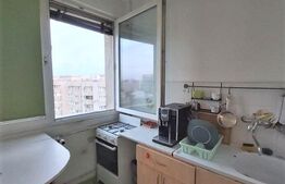 Garsoniera 30mp, etaj intermediar, Dristor