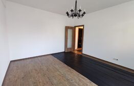 Apartament 2 camere, decomandat, curte proprie, parcare subterena, zona Jiului