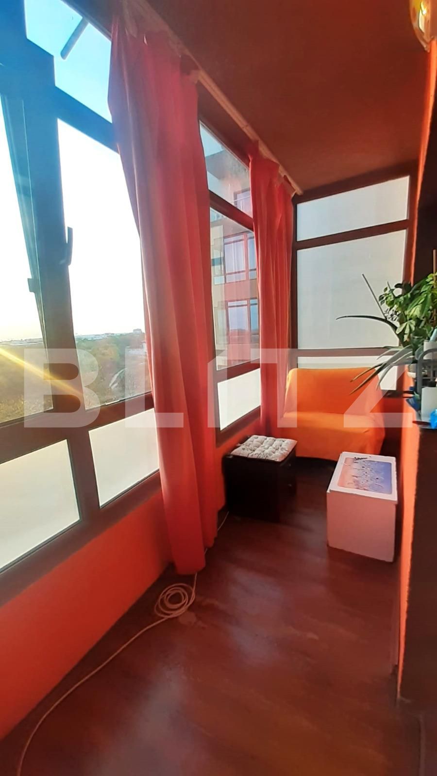 Garsoniera, Voluntari | Poza7