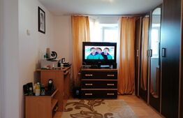 Casa Lehliu Gara, 3 constructii, total 178 mp, teren 1760mp