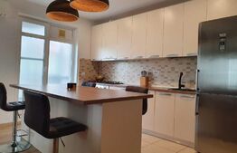 Apartament de 3 camere, 93 mp , in zona Sisesti