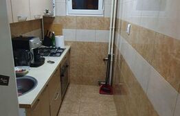 Apartament 2 camere semidecomandat 1 Decembrie