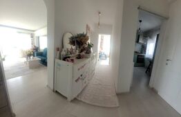 Apartament de 3 camere decomandat, renovat complet, zona Clucerului