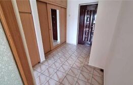 Garsoniera, decomandata, 40 mp, zona Mall Vitan