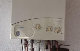 Apartament 4 camere semidecomandat, zona Titan 