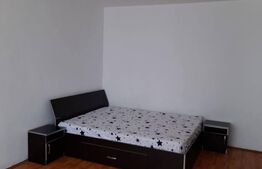 Garsoniera, decomandata, 40 mp, zona Mall Vitan