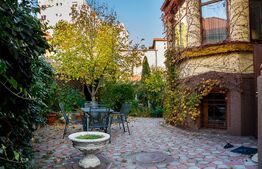 Vila interbelica, consolidata si renovata, 9 camere, 428 mp utili, Cartierul Evreiesc