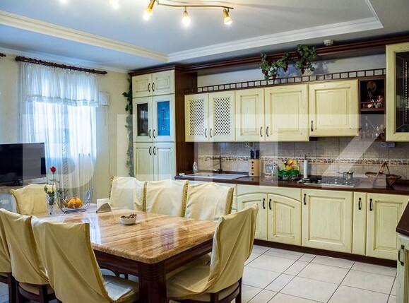 Casa de vânzare 9 camere Decebal - 109405CV | BLITZ București | Poza10