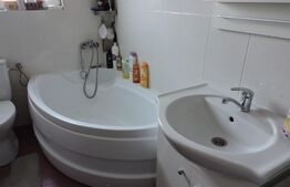 Apartament 3 camere, decomandat, 80mp,  Trapezului 