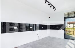 Casa in ansamblu de 4 case, 300mp, 3 camere, an 2022, Tunari