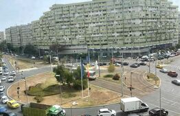 Apartament de 3 camere, 69 mp, decomandat, Mega Mall