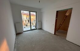 Duplex cu 3 dormitoare, 2 bai, P+1, zona linistita langa lacul Cernica