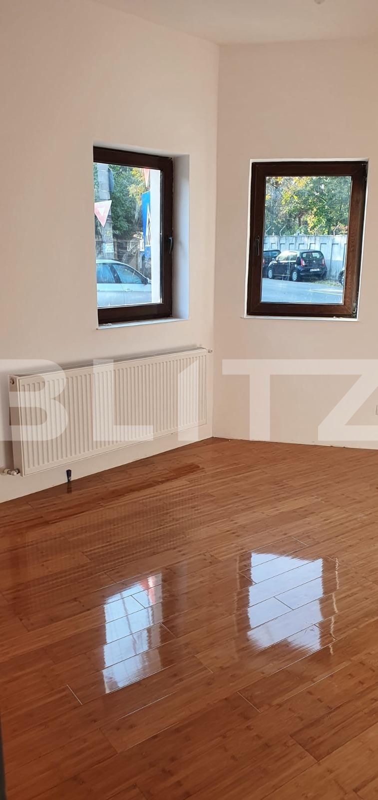 Casa de vânzare 4 camere 1 Mai - 112695CV | BLITZ București | Poza1