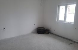 Casa 3 camere, 84 mp, zona Pantelimon