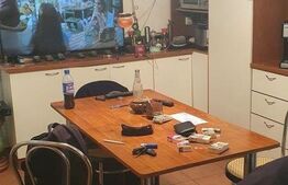 Casa 4 camere S+P+1+Pod teren 280mp, utili 130 mp, pod 65mp, Dobroiesti 