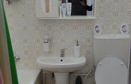 Apartament 4 camere, decomandat, 78 mp, zona Titan-Trapezului