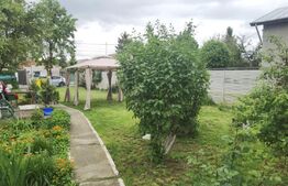 Casa stil bloc P+2+M, 11 camere, teren 500 mp, 80 mp/etaj + casuta in spate 30 mp utili, pretabil firma, Voluntari