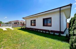 Casa in ansamblu rezidential 3 sau 4 camere, teren 286/296 mp 95mp utili, Afumati