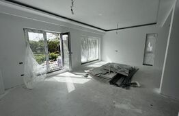 Vila cu 5 camere, 150 mp utili, cartier Corbeanca