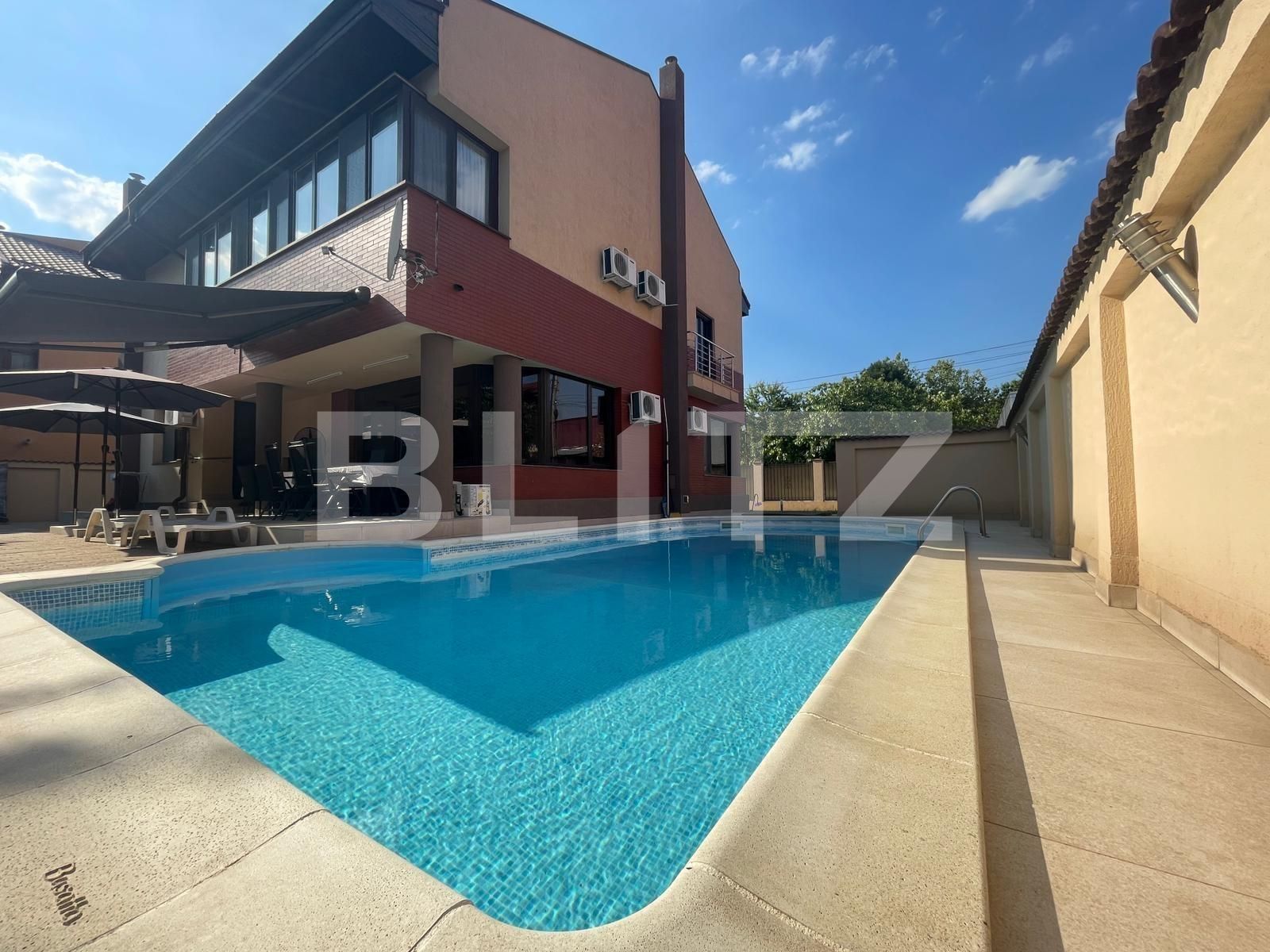 Casa de vânzare 8 camere Pipera - 122661CV | BLITZ București | Poza1