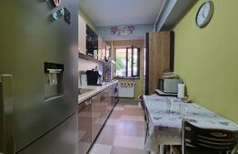 Apartament de 3 camere, 80mp, zona Piatra Morii