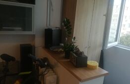 Garsoniera,  bloc din 1981, aproape de parcul Titan