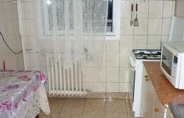 Apartament  4 camere, 73mp, zona Titan