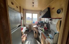 Apartament cu 3 camere, 76mp, zona Jiului