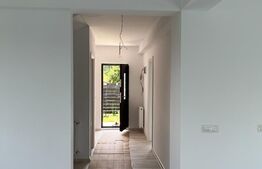 Vila cu 5 camere, 3 bai, 130mp, zona Ostratu