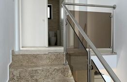 Vila cu 5 camere, 3 bai, 130mp, zona Ostratu