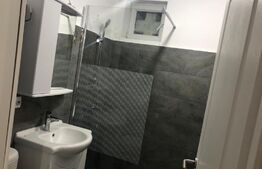 Apartament de vanzare 2 camere, semidecomandat, zona Piata Victoriei