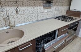 Apartament 3 camere, superb si linistit,  parcul Teilor Titan, 73mp, decomandat, 2 bai, anul 2017, parcare privata inclusa