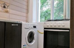 Garsoniera moderna, decomandata, metrou Titan, 30 mp