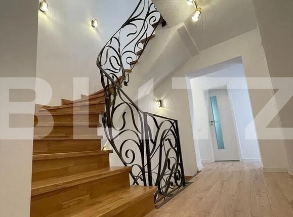 Apartament de vânzare 4+ camere Ultracentral - 131905AV | BLITZ București | Poza1