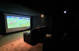 Vilă Excepțională - Piața Victoriei - Renovată Complet 2023 - Cinema Privat