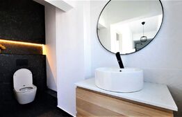 Vilă Excepțională - Piața Victoriei - Renovată Complet 2023 - Cinema Privat