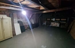 Garsoniera renovabila, pretabila pentru birou sau cabinet, la 15 minute pe jos de Piata Unirii