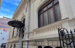 Exclusivitate! Vila de exceptie, anul 1920, restaurata total, 648mp utili, 431mp teren, sauna, piscina interioara si amfiteatru!