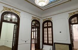 Exclusivitate! Vila de exceptie, anul 1920, restaurata total, 648mp utili, 431mp teren, sauna, piscina interioara si amfiteatru!